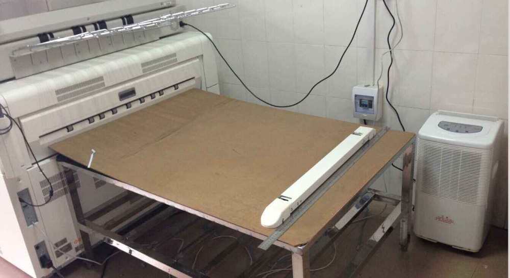 夏天凹印生产要用小黄片直播视频控湿